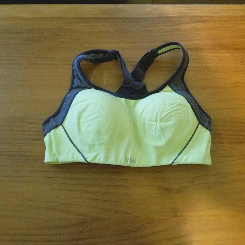 Victoria Secret Sports Bra